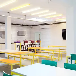 Via Limehouse Hostel